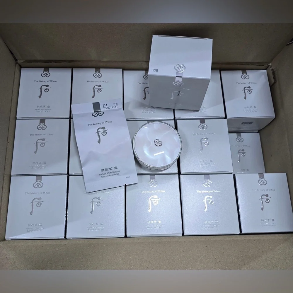 THE HISTORY OF WHOO SEOL RADIANT WHITENING CUSHION FOUNDATION SPECIAL SET
